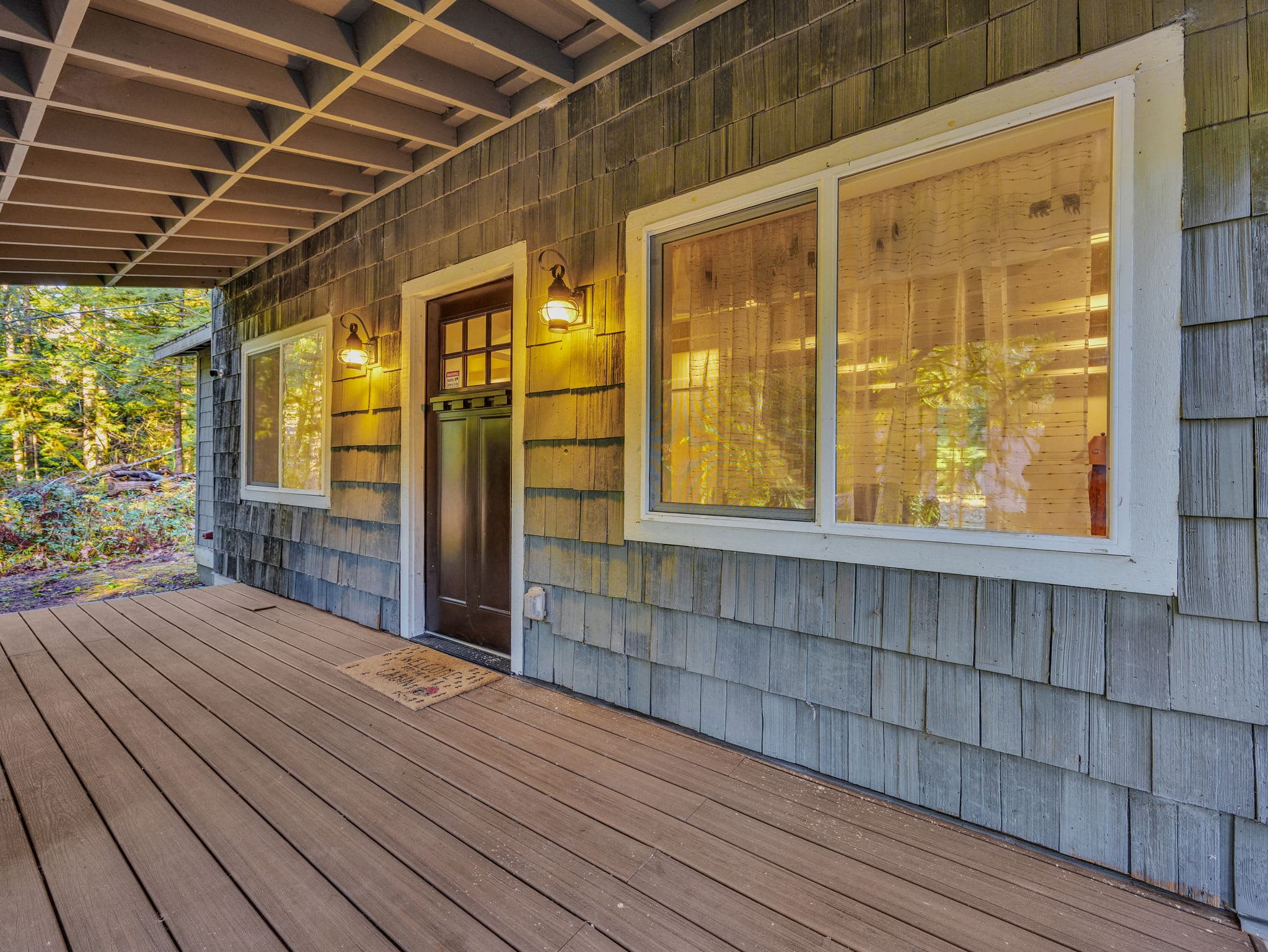 Lolo Bear Cabin Rustic Pets OK Mt Hood retreat — photo 4