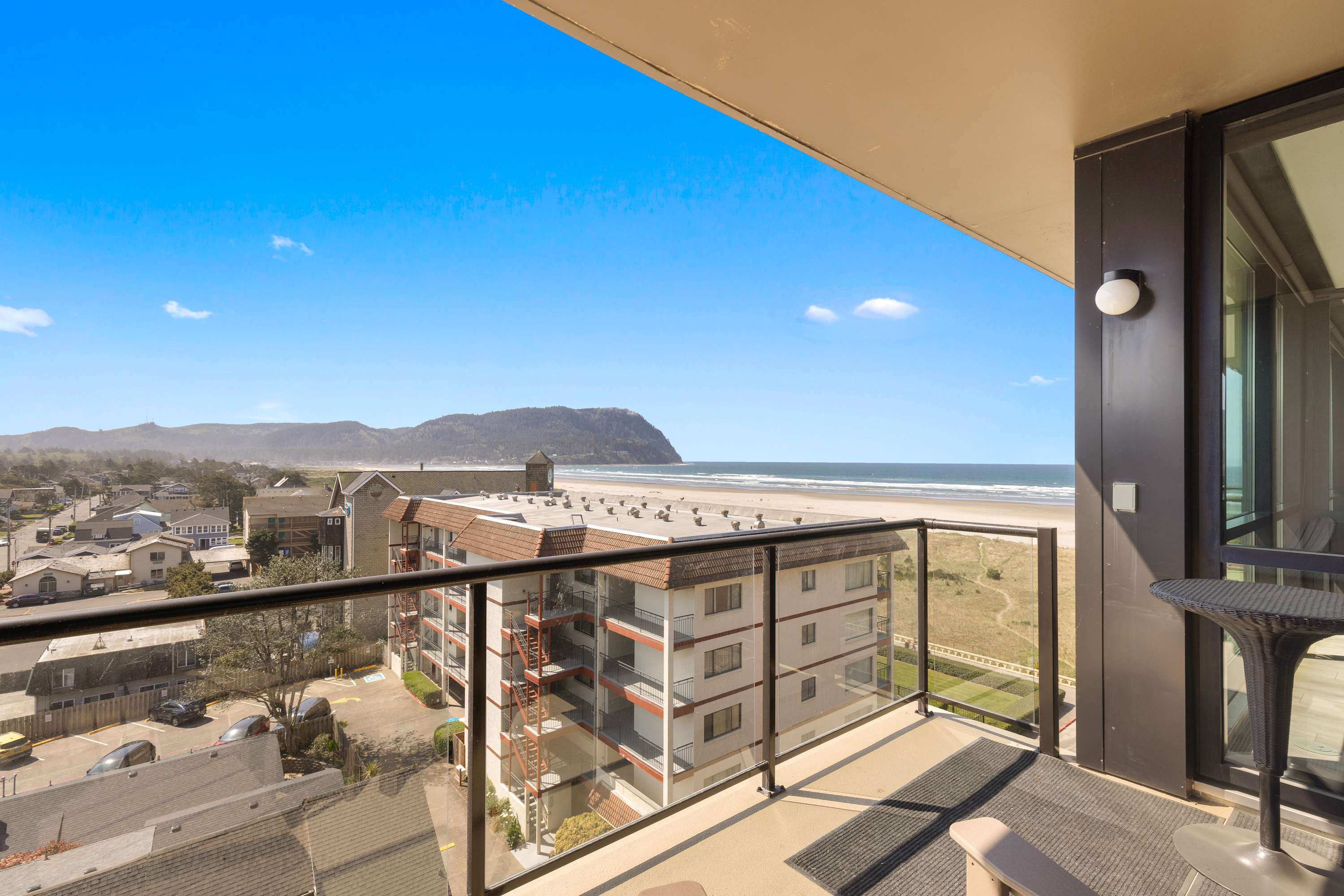 Sand & Sea (614) Tillamook Vista – Top-Floor Lux — photo 2