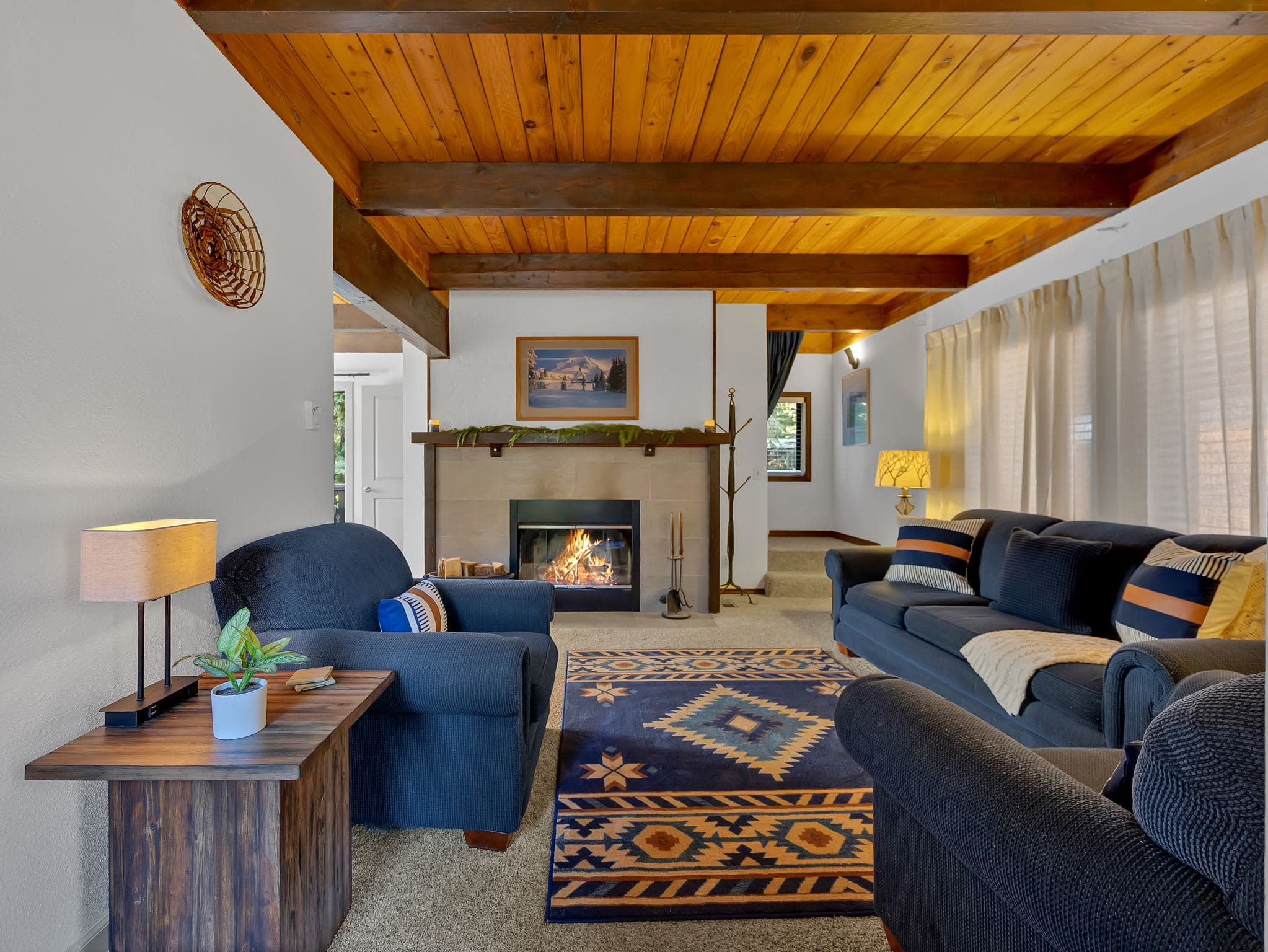 Snowflake Chalet - Charming Creekside Govy Retreat — photo 1